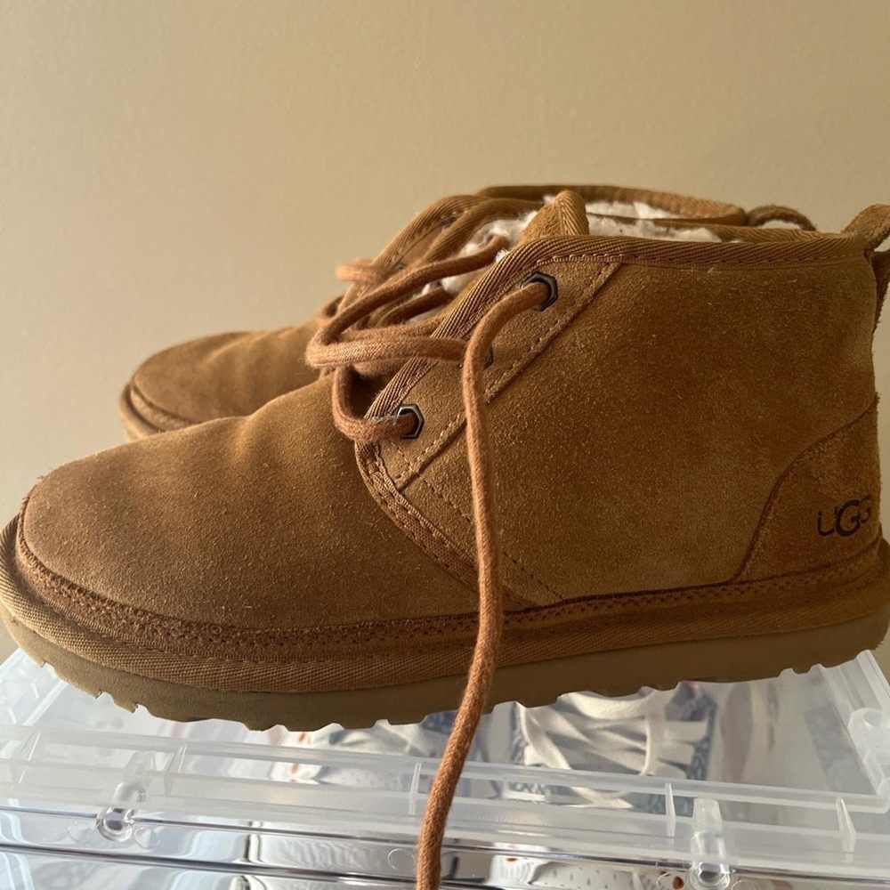 Uggs Chestnut Brown neumel